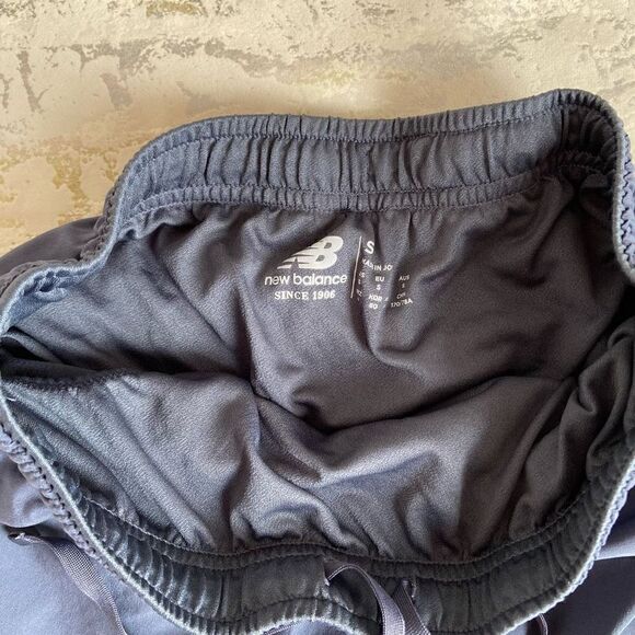 New Balance Lined Gym Shorts - Picture 2 of 7